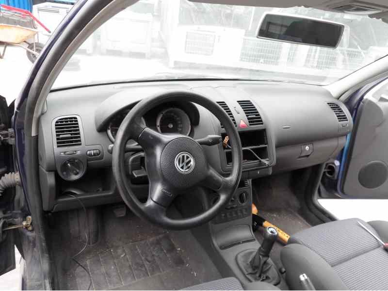 volkswagen polo berlina (6n2) del año 2000