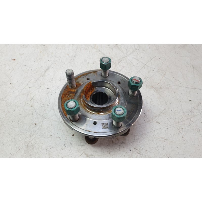 Recambio de buje trasero derecho para byd seal u 1.5 plug-in hybrid awd referencia OEM IAM SA3HA3103100  