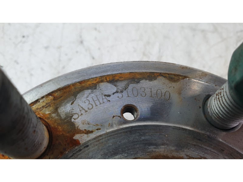 Recambio de buje trasero derecho para byd seal u 1.5 plug-in hybrid awd referencia OEM IAM SA3HA3103100  