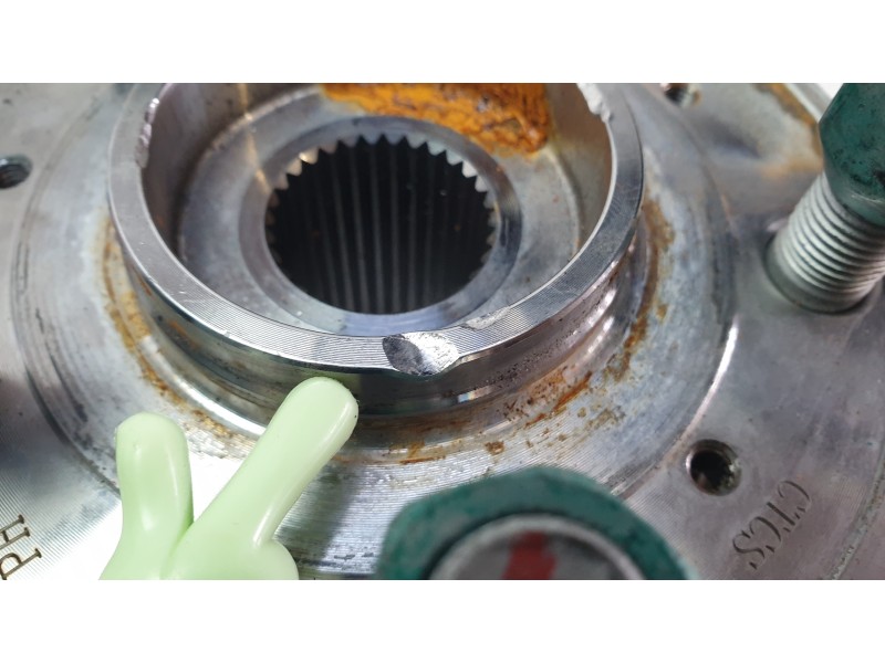 Recambio de buje trasero derecho para byd seal u 1.5 plug-in hybrid awd referencia OEM IAM SA3HA3103100  