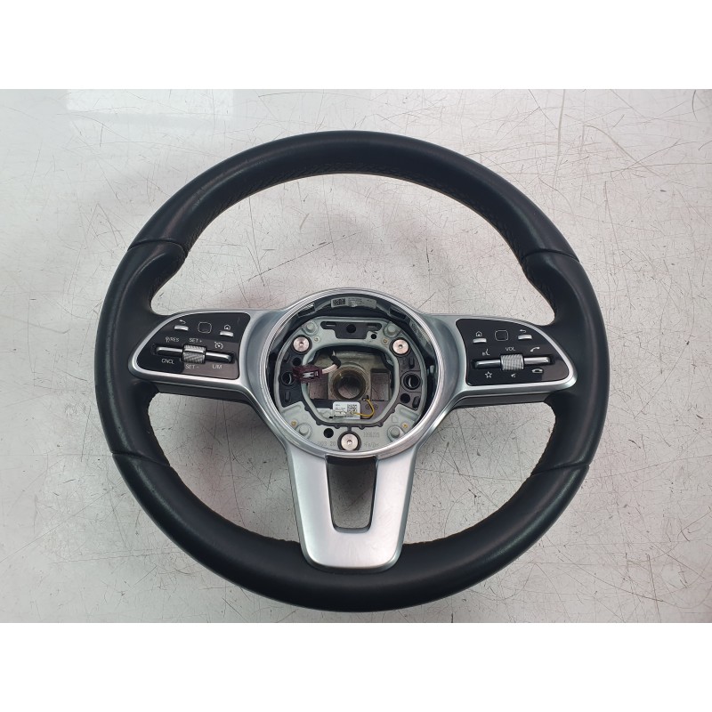 Recambio de volante para mercedes-benz clase a berlina (bm 177) a 200 d (117.112) referencia OEM IAM A0040053699 / A0004609701  