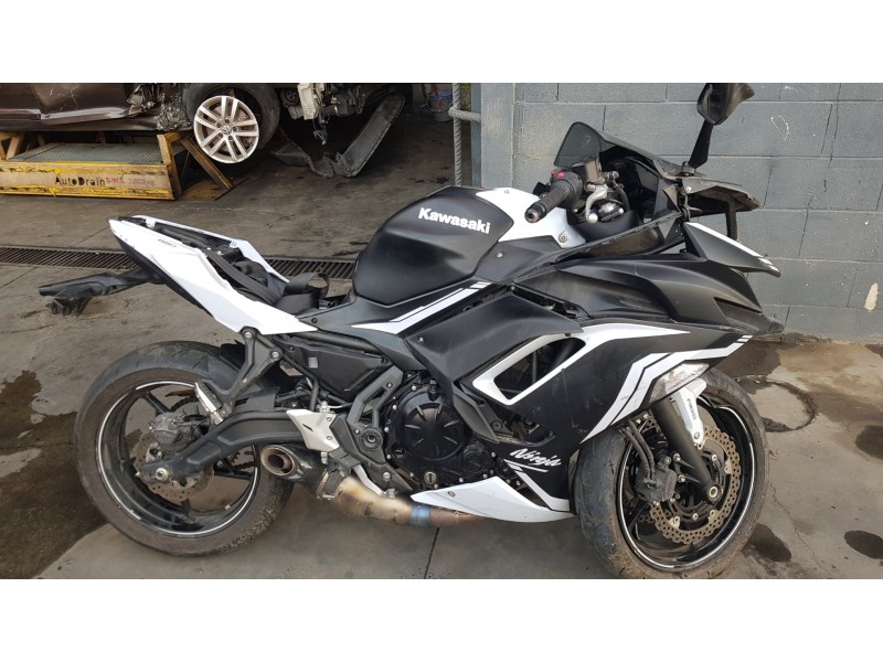 kawasaki er 6 del año 2020