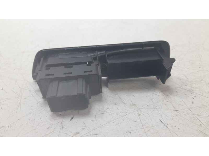 Recambio de mando elevalunas delantero izquierdo para citroën c-elysee (dd_) 1.5 bluehdi 100 referencia OEM IAM 9674873977  