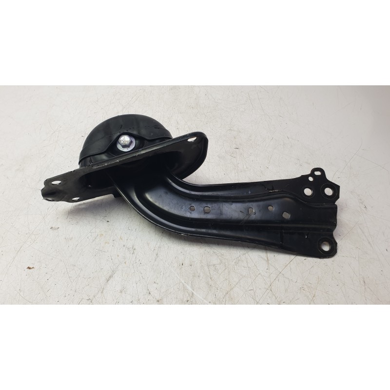 Recambio de brazo suspension inferior trasero derecho para toyota corolla station wagon (_e21_) 2.0 hybrid (mzeh12) referencia O