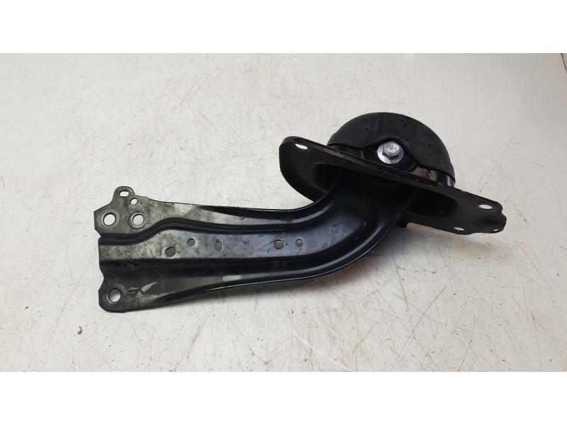 Recambio de brazo suspension trasero izquierdo para toyota corolla station wagon (_e21_) 2.0 hybrid (mzeh12) referencia OEM IAM 