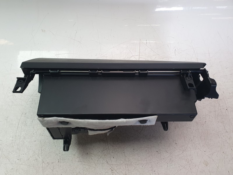 Recambio de guantera para mercedes-benz clase a berlina (bm 177) a 200 d (117.112) referencia OEM IAM 17768012009051  