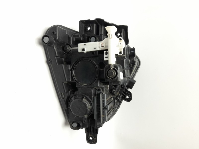 Recambio de faro izquierdo para hyundai kona 1.0 t-gdi referencia OEM IAM   