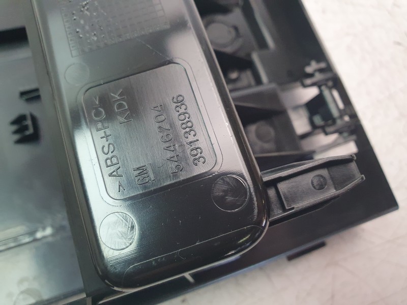 Recambio de guantera para opel insignia b grand sport (z18) 2.0 (68) referencia OEM IAM 39138936  