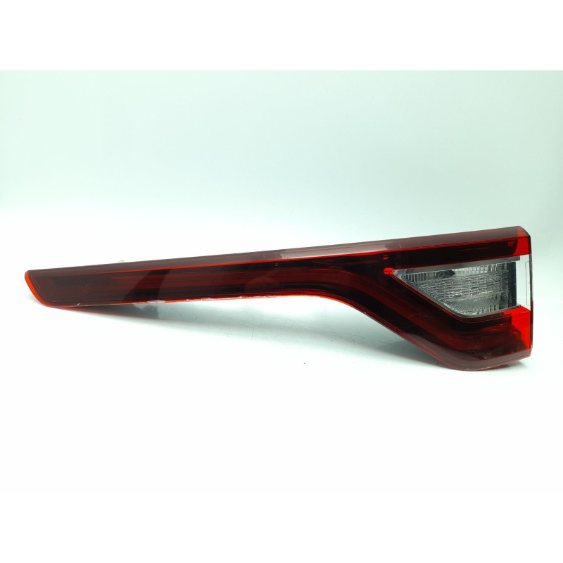 Recambio de piloto trasero derecho interior para renault megane iv sport tourer (k9a/m/n_) 1.3 tce 140 (k9nb) referencia OEM IAM