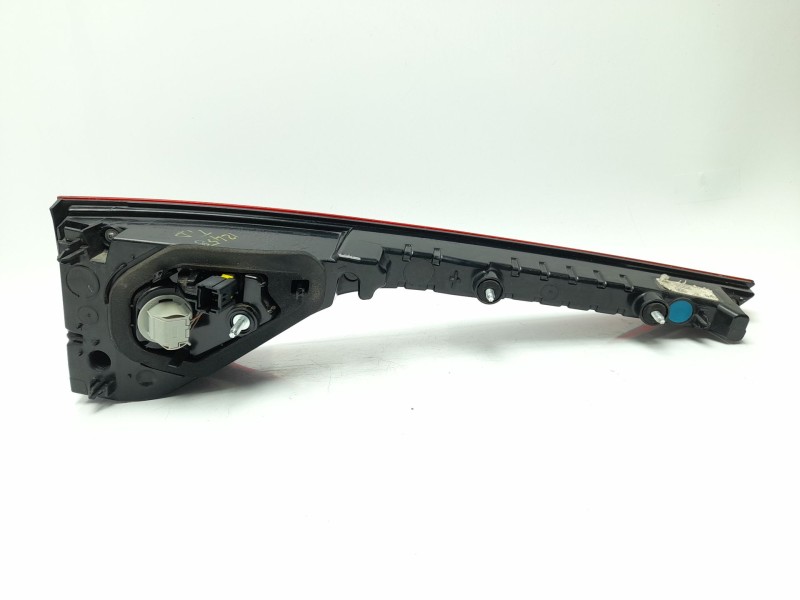 Recambio de piloto trasero derecho interior para renault megane iv sport tourer (k9a/m/n_) 1.3 tce 140 (k9nb) referencia OEM IAM