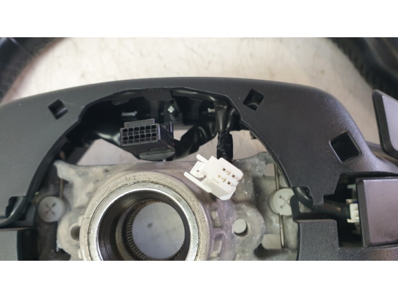 Recambio de volante para toyota corolla station wagon (_e21_) 2.0 hybrid (mzeh12) referencia OEM IAM 451000Z230  