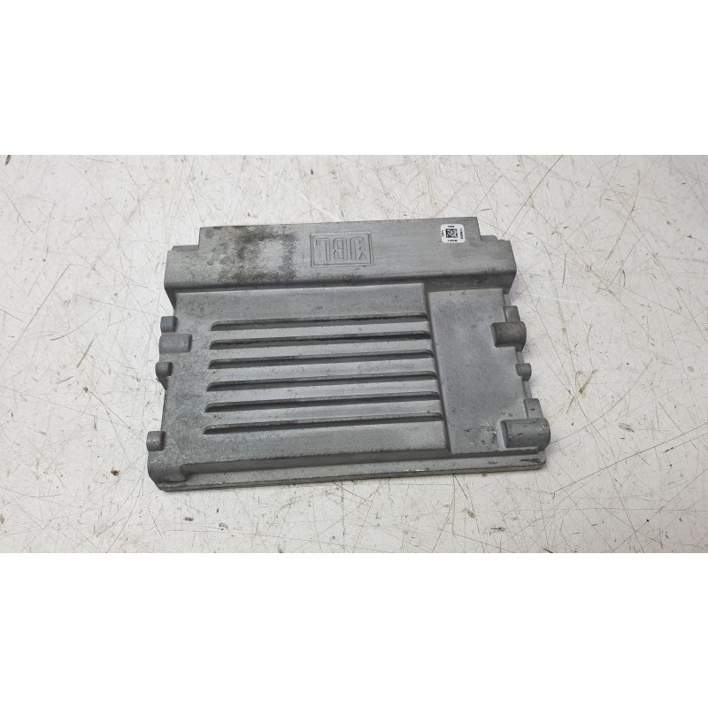 Recambio de modulo electronico para toyota corolla station wagon (_e21_) 2.0 hybrid (mzeh12) referencia OEM IAM 8628002120  