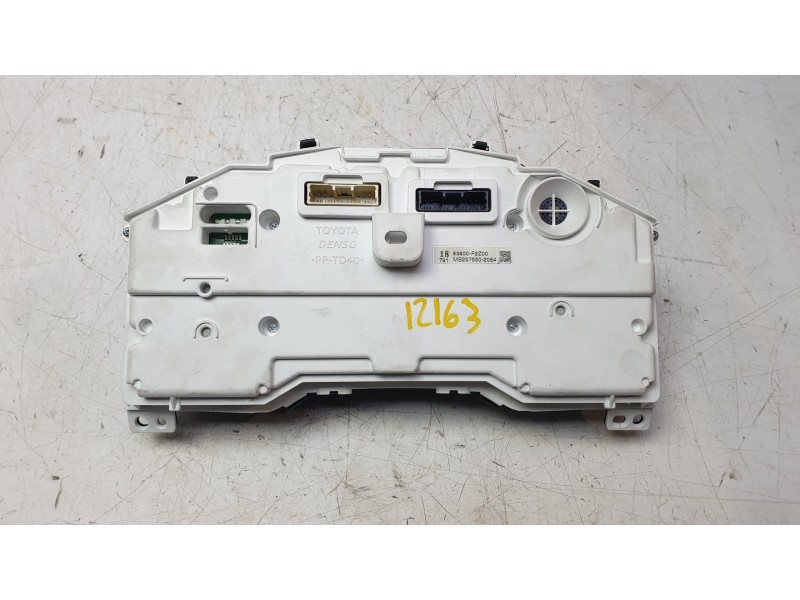 Recambio de cuadro instrumentos para toyota corolla station wagon (_e21_) 2.0 hybrid (mzeh12) referencia OEM IAM 83800F2Z00  