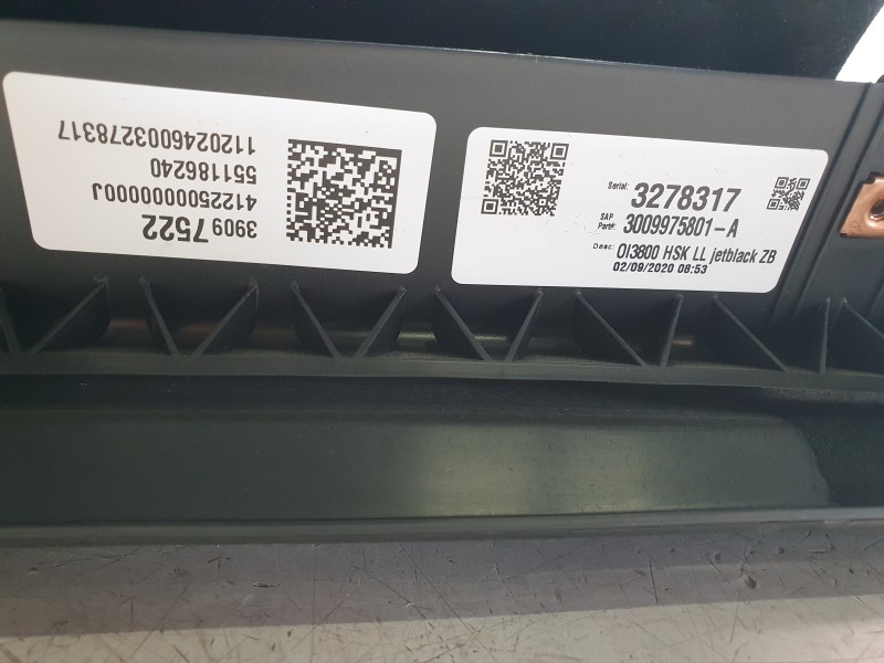 Recambio de guantera para opel insignia b grand sport (z18) 2.0 (68) referencia OEM IAM YR003565YX  