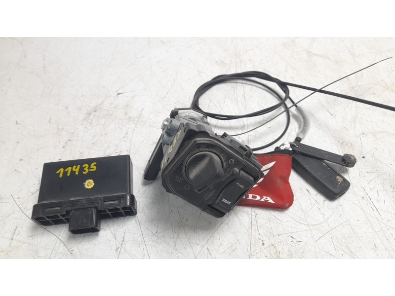 Recambio de conmutador de arranque para honda pcx 125 pcx 125 referencia OEM IAM 35101K1ZJ11  