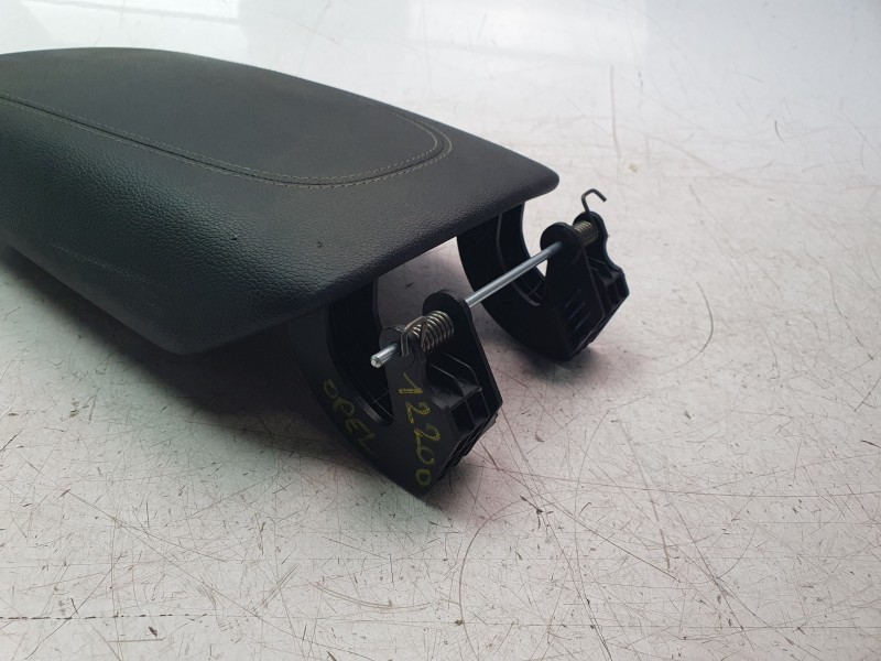 Recambio de apoyabrazos central para opel insignia b grand sport (z18) 2.0 (68) referencia OEM IAM 39200097  