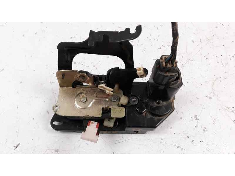 Recambio de cerradura puerta trasera izquierda para ssangyong kyron 2.0 referencia OEM IAM   