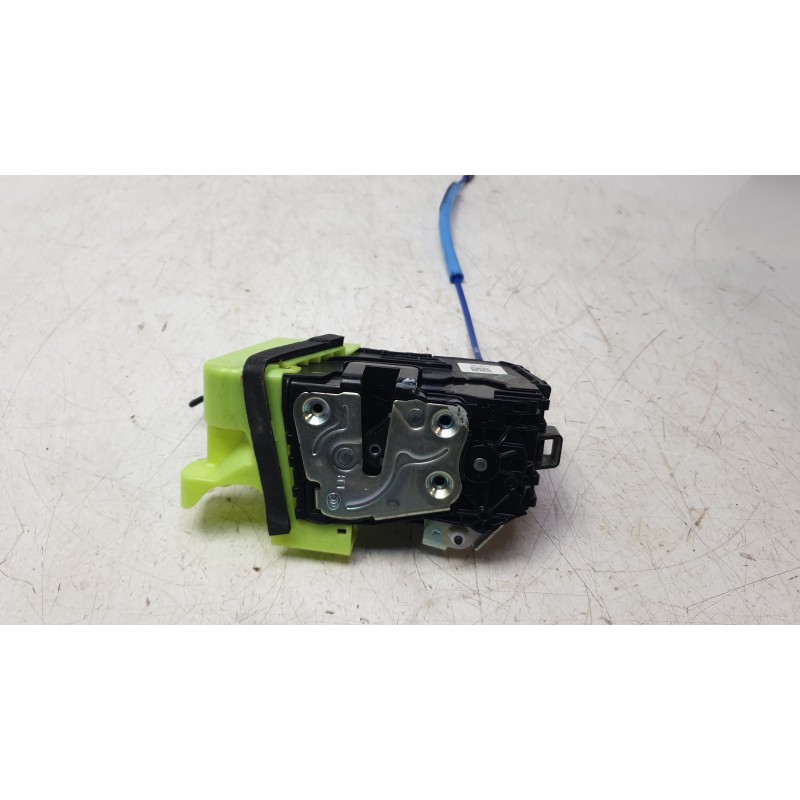 Recambio de cerradura puerta delantera izquierda para kia sportage v (nq5) 1.6 t-gdi referencia OEM IAM 81310R2010  