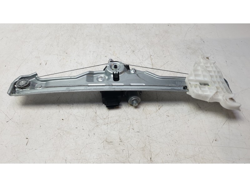 Recambio de elevalunas delantero izquierdo para kia sportage v (nq5) 1.6 t-gdi referencia OEM IAM 617034603  