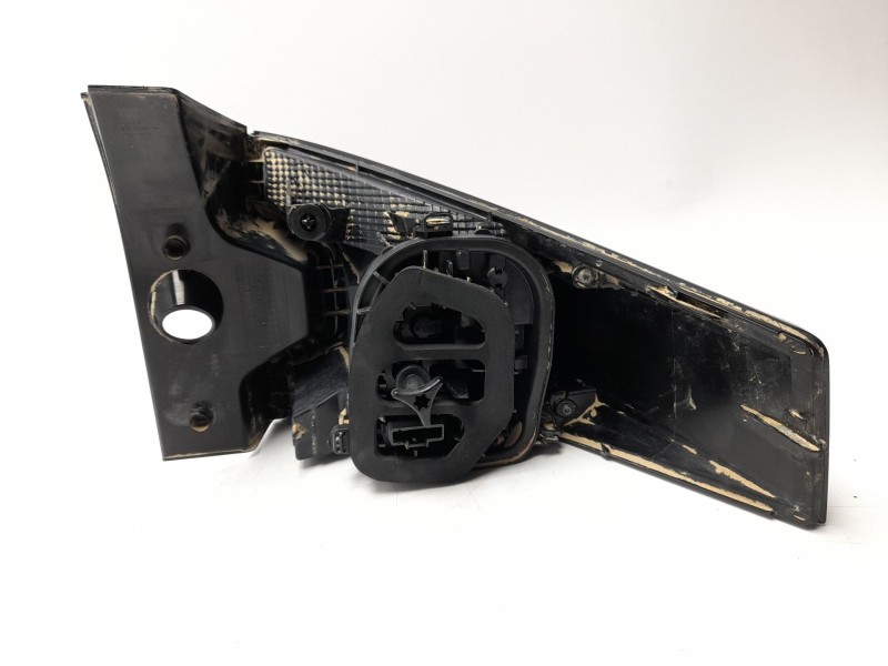 Recambio de piloto trasero izquierdo para dacia duster iii eco-g 100 essential referencia OEM IAM 265559174R  