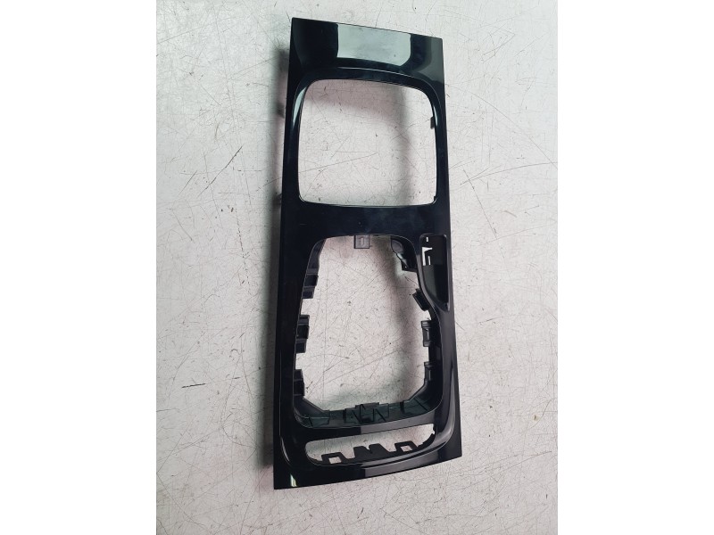 Recambio de moldura para opel insignia b grand sport (z18) 2.0 (68) referencia OEM IAM 312896361  