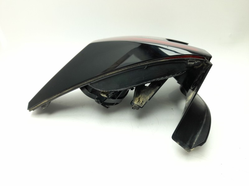 Recambio de piloto trasero derecho para dacia duster iii eco-g 100 essential referencia OEM IAM 265505416R  