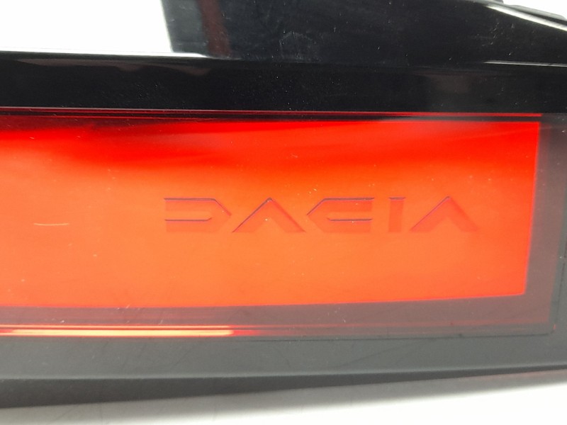 Recambio de piloto trasero derecho para dacia duster iii eco-g 100 essential referencia OEM IAM 265505416R  