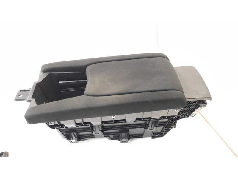 Recambio de apoyabrazos central para honda civic lim.5 (fk) 1.5 prestige referencia OEM IAM GN36102030  