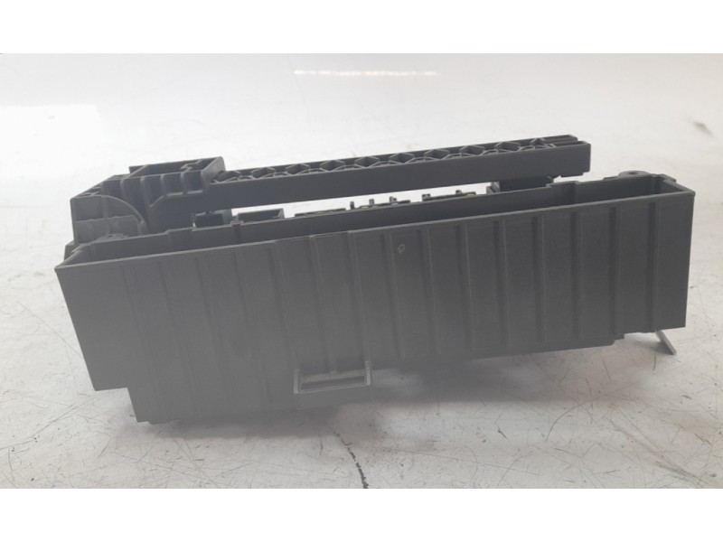 Recambio de caja reles / fusibles para bmw z4 roadster (e89) sdrive 23i referencia OEM IAM 9154970  