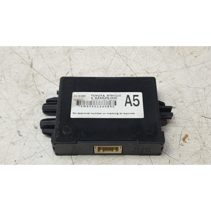 Recambio de modulo electronico para toyota corolla station wagon (_e21_) 2.0 hybrid (mzeh12) referencia OEM IAM 8978402100  