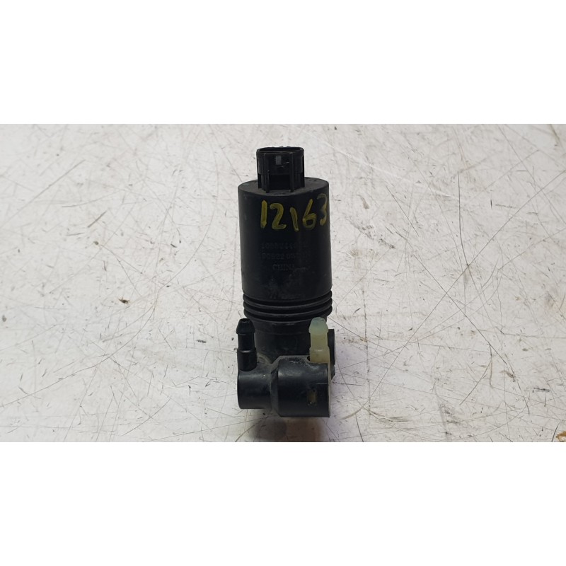 Recambio de bomba limpia para toyota corolla station wagon (_e21_) 2.0 hybrid (mzeh12) referencia OEM IAM 1055244002  