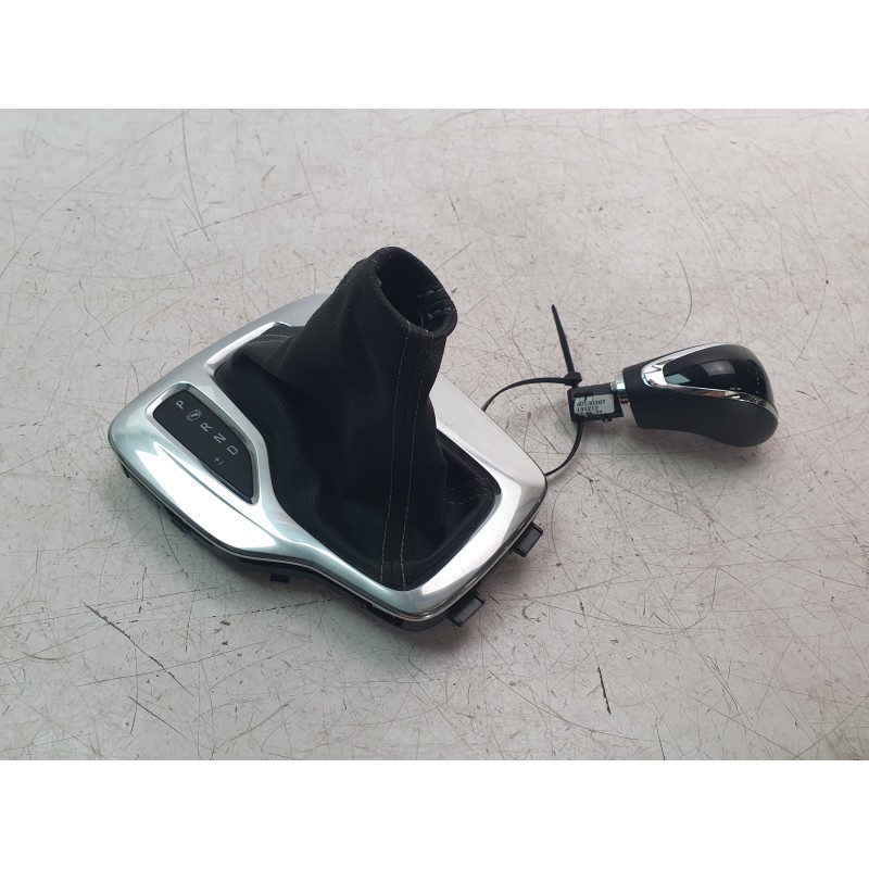 Recambio de pomo palanca cambio para opel insignia b grand sport (z18) 2.0 (68) referencia OEM IAM 39030121  
