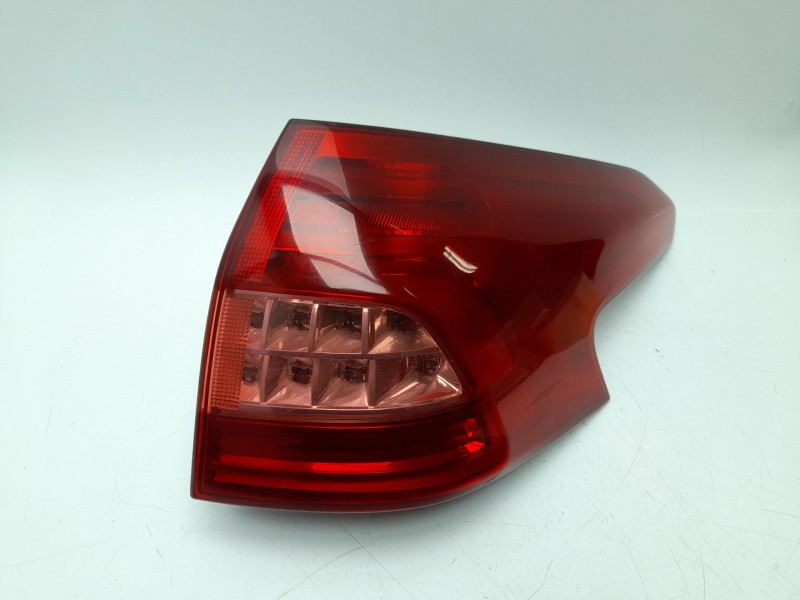 Recambio de piloto trasero derecho para citroën c5 iii break (rw_) 2.0 hdi 140 referencia OEM IAM 9681074080  