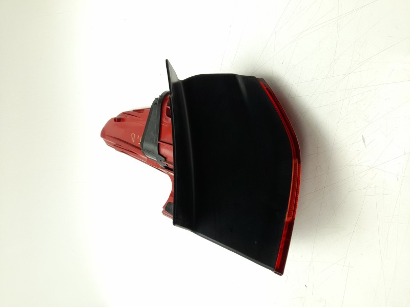 Recambio de piloto trasero derecho para citroën c5 iii break (rw_) 2.0 hdi 140 referencia OEM IAM 9681074080  