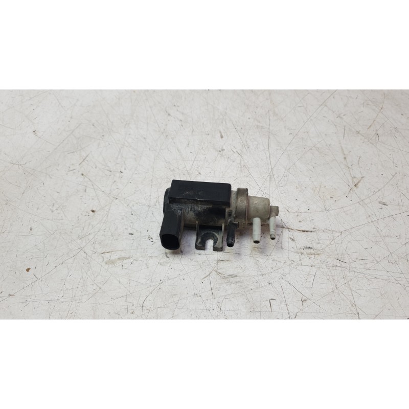 Recambio de valvula aire adicional para volkswagen golf iv (1j1) 1.9 tdi (2000-2008) 101cv 74kw 3p referencia OEM IAM 906627B  C