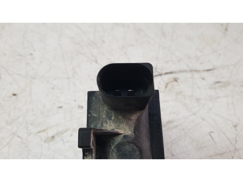 Recambio de valvula aire adicional para volkswagen golf iv (1j1) 1.9 tdi (2000-2008) 101cv 74kw 3p referencia OEM IAM 1J0906627 
