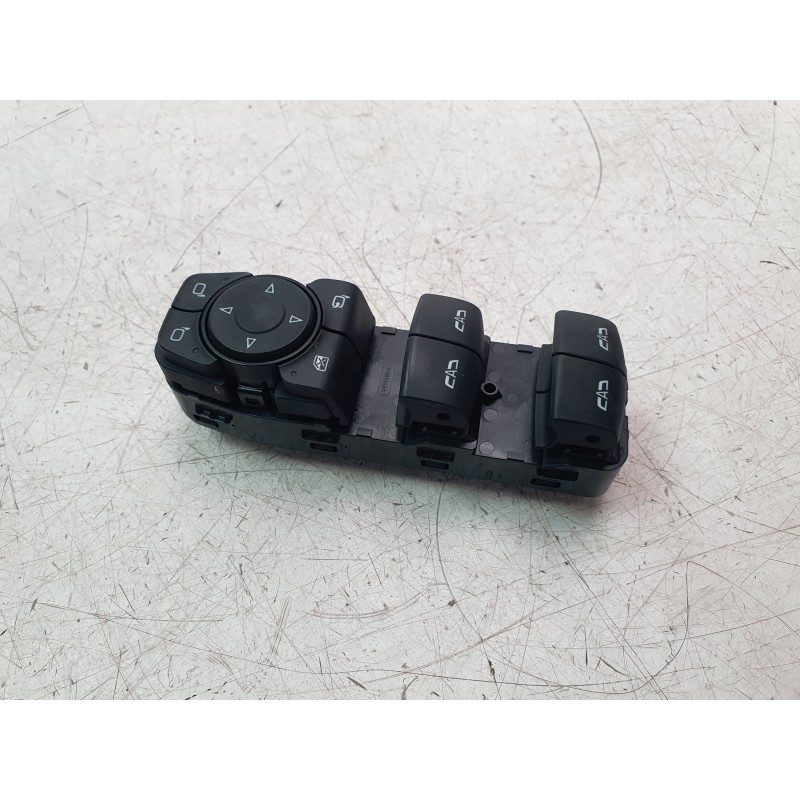 Recambio de mando elevalunas delantero izquierdo para opel insignia b grand sport (z18) 2.0 (68) referencia OEM IAM 84211876  