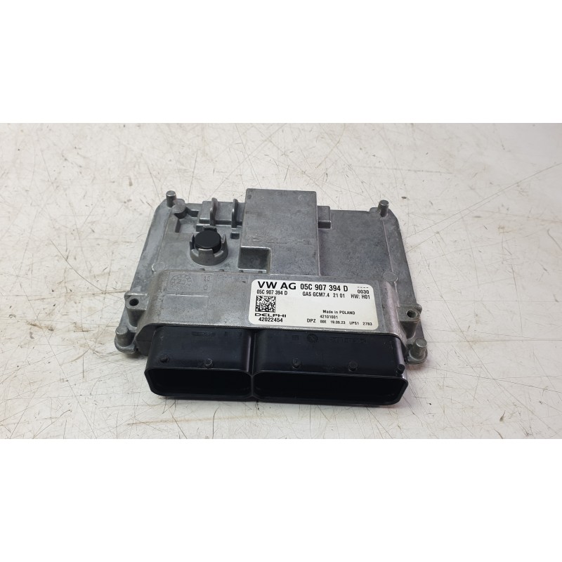 Recambio de centralita motor uce para volkswagen polo vi (aw1, bz1, ae1) 1.0 tsi referencia OEM IAM 04C906026BD  