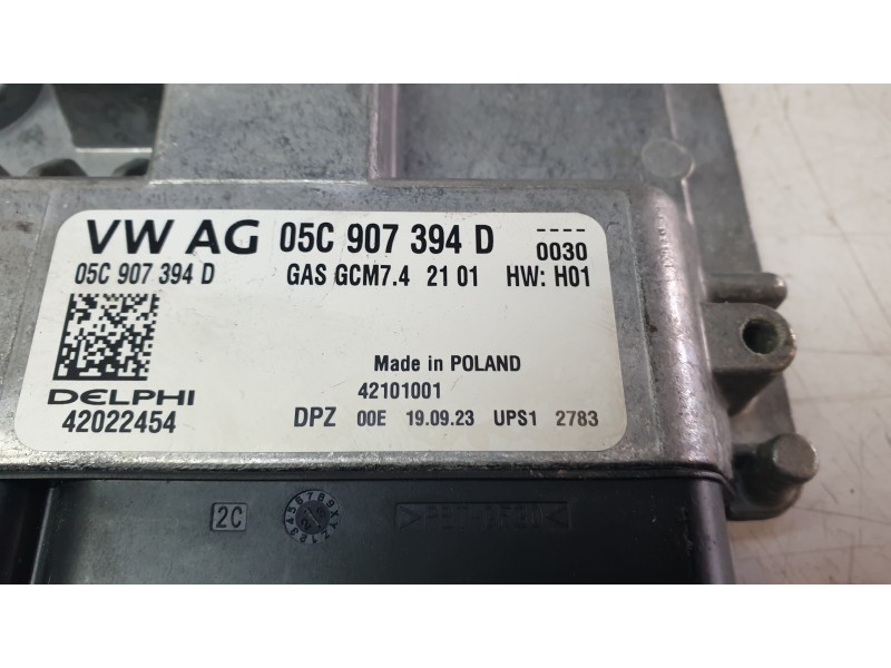 Recambio de centralita motor uce para volkswagen polo vi (aw1, bz1, ae1) 1.0 tsi referencia OEM IAM 04C906026BD  