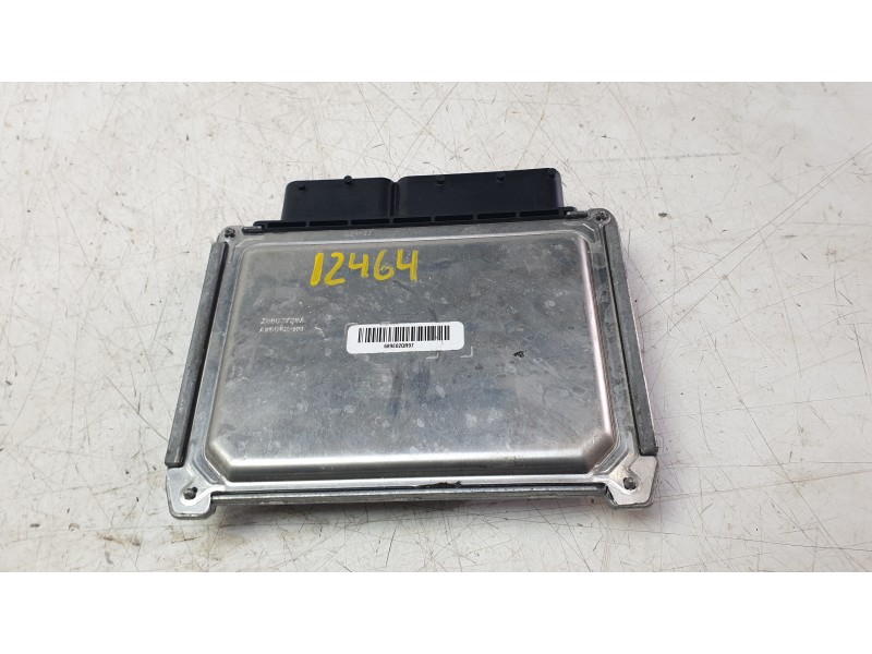 Recambio de centralita motor uce para volkswagen polo vi (aw1, bz1, ae1) 1.0 tsi referencia OEM IAM 04C906026BD  