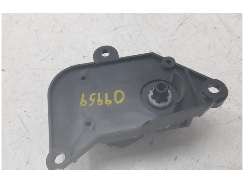 Recambio de motor electrico actuador para bmw z4 roadster (e89) sdrive 23i referencia OEM IAM CZ113930072  
