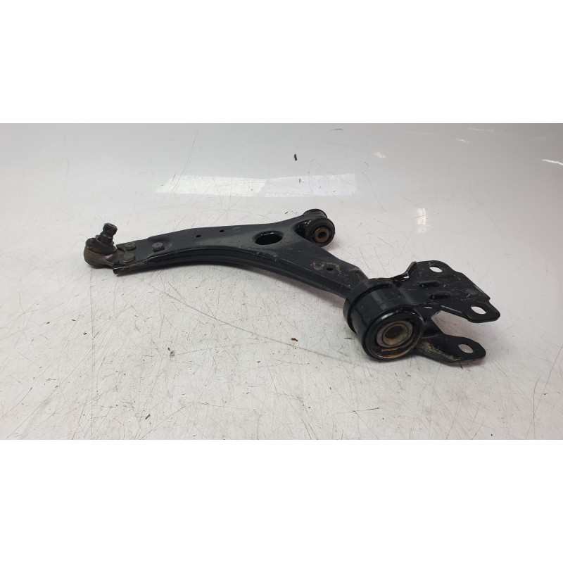 Recambio de brazo suspension delantero izquierdo para ford c-max (ceu) business edition referencia OEM IAM 2173541  ZWDFR019