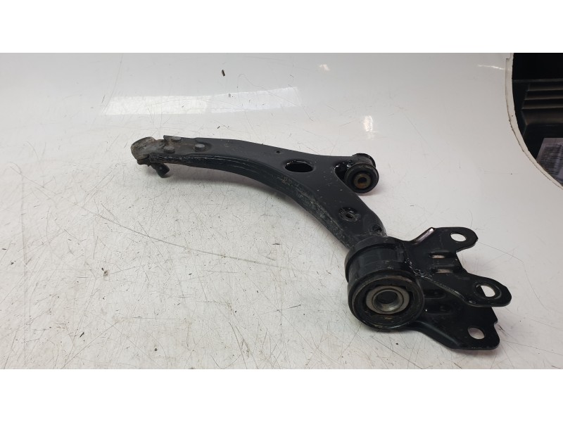 Recambio de brazo suspension delantero derecho para ford c-max (ceu) business edition referencia OEM IAM 2173539  ZWDFR020