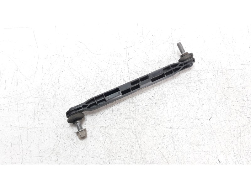 Recambio de barra estabilizadora delantera para opel astra j lim. 1.7 16v cdti referencia OEM IAM 13219141  