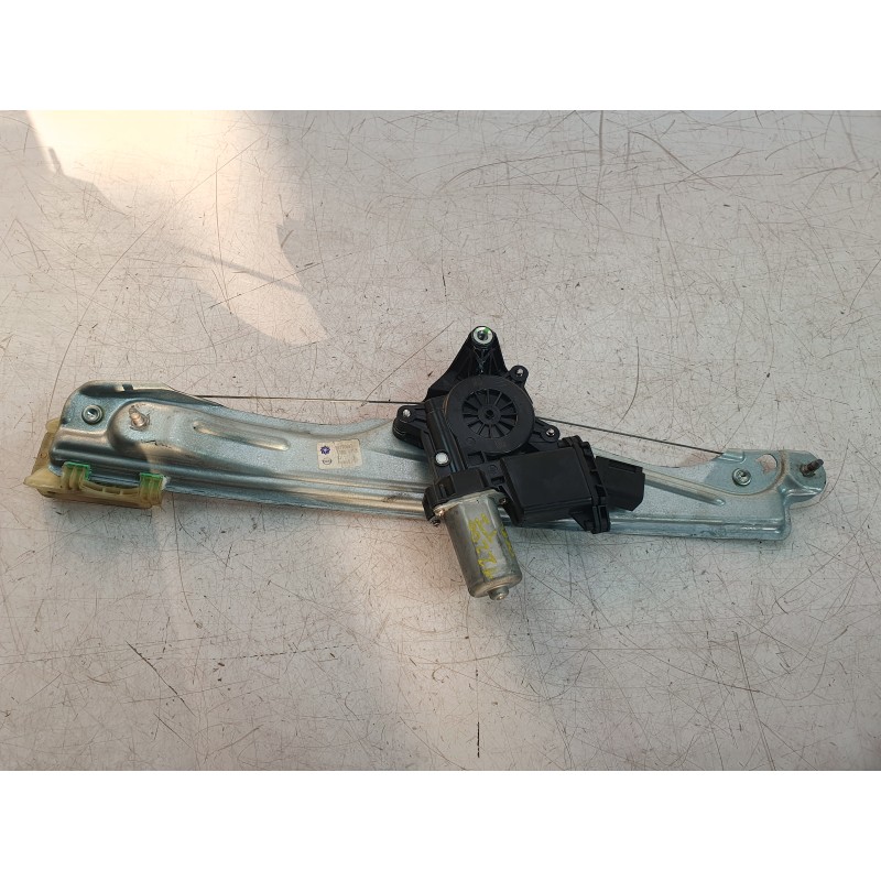 Recambio de elevalunas trasero izquierdo para opel insignia b grand sport (z18) 2.0 (68) referencia OEM IAM 39176507  
