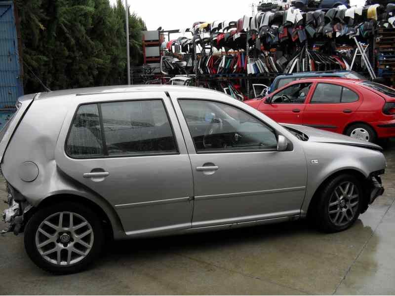 volkswagen golf iv berlina (1j1) del año 2003
