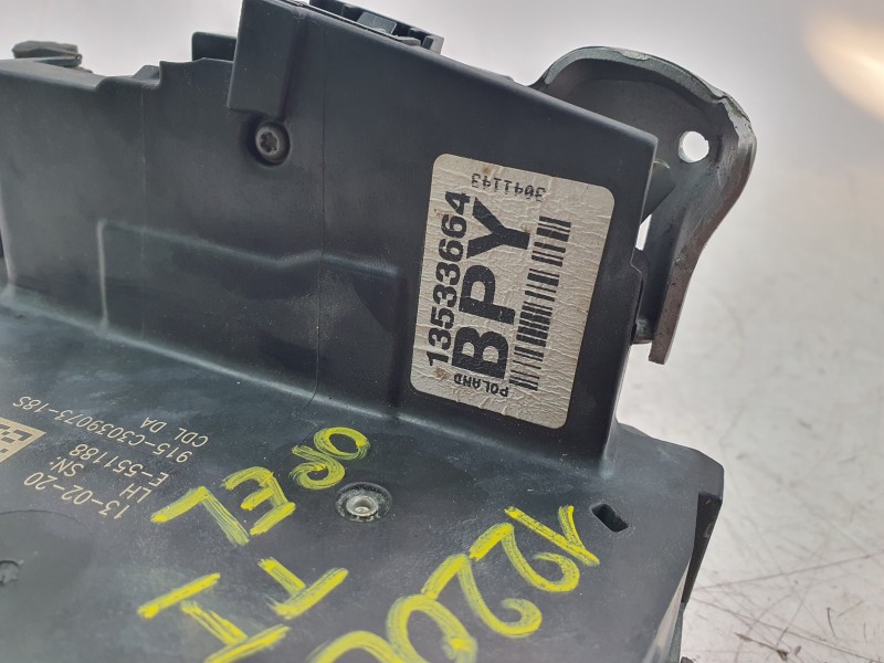 Recambio de cerradura puerta trasera izquierda para opel insignia b grand sport (z18) 2.0 (68) referencia OEM IAM 13533664  