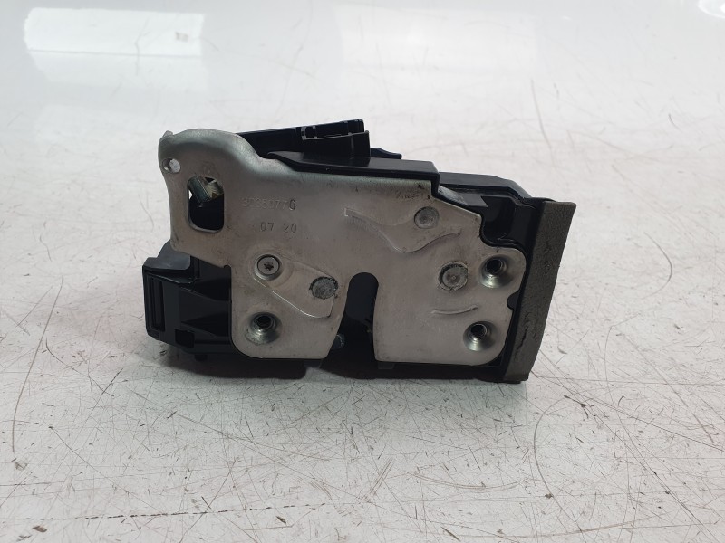 Recambio de cerradura puerta trasera izquierda para opel insignia b grand sport (z18) 2.0 (68) referencia OEM IAM 13533664  