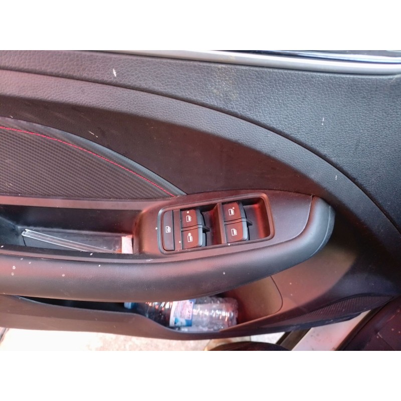 Recambio de mando elevalunas delantero izquierdo para mg zs suv (azs1) 1.5 vti referencia OEM IAM   