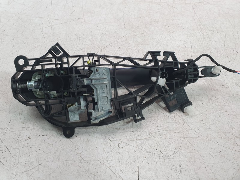 Recambio de maneta exterior trasera izquierda para opel insignia b grand sport (z18) 2.0 (68) referencia OEM IAM 13531201  